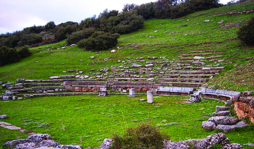 28 theato  arkadias